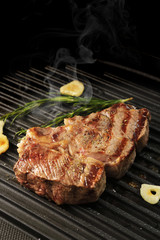 ビーフステーキ　Grilled beef steak