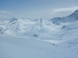 Fototapeta na wymiar beautiful skitouring day at grossvenediger in austria