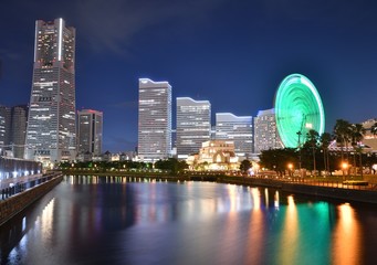 Naklejka premium みなとみらいの夜景