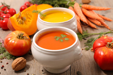 vegetable soup and ingredient