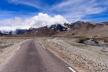 Beautiful Road Leading To Gurudongmar Lake, North Sikkim