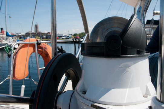 boussole de navigation maritime