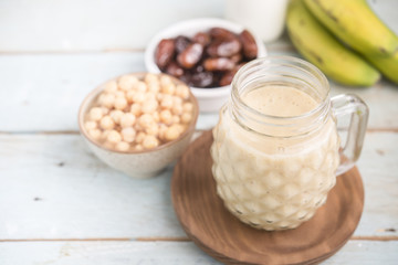 Hummus shake (vegan drink)