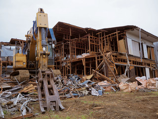 アパートの解体