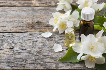 Oil of jasmine. Aromatherapy with jasmine oil. Jasmine flowers