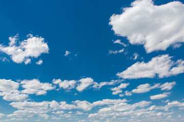 Obraz na płótnie Canvas Beautiful blue sky atmosphere