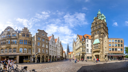 Prinzipalmarkt, Stadthausturm, Münster  © Sina Ettmer