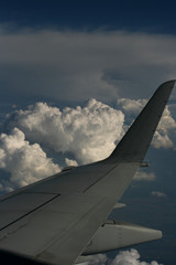 Fototapeta na wymiar chmury z samolotu