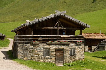 Obraz premium Almendorf Fane Alm in Südtirol