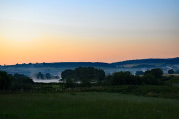 Fototapeta premium Frühnebel über der Weser