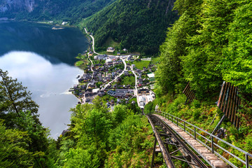 Obraz premium The view of Hallstatt from the observation deck in the summer morning, Salzkammergut district, Austria.