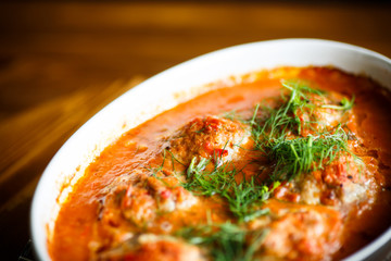 meatballs with tomato sauce