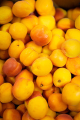 Peaches flat in the supermarket.