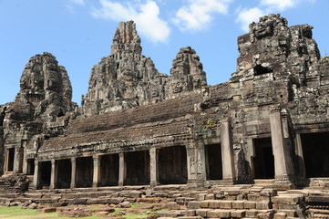 Fototapeta na wymiar bayon temple in cambodia