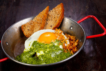 Fried egg with pesto