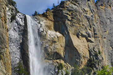 Fototapeta na wymiar Bridal Veil Falls Yosemite