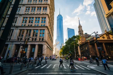 Fotobehang Pedestrians and buildings at Fulton and Broadway, in Manhattan, New York City © jonbilous