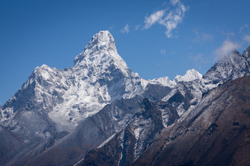 Fototapeta na wymiar Ama Dablam mountain peak, the most famous peak in Everest region, Nepal