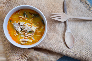 Pork curry with bamboo shoot