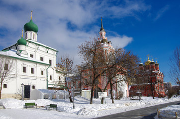 Naklejka premium MOSCOW, RUSSIA - FEBRUARY 2018: Church of Maximus the blessed in Varvarka in the landscape Park 