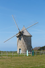 Fototapeta na wymiar Moulin à vent de Trouguer à Cleden Cap Sizun