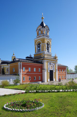 Fototapeta na wymiar SERGIYEV POSAD, RUSSIA - May, 2018: Spaso-Vifansky monastery