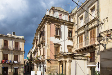 Fototapeta na wymiar Ortigia Alley, Syracuse, Sicily, Italy