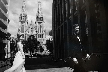 Fototapeta na wymiar Black and white portrait of bride and groom. 