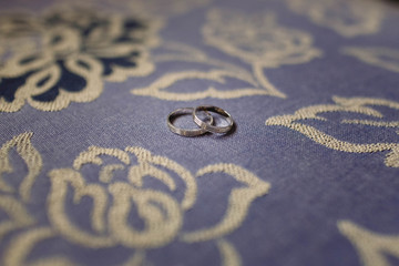 Fototapeta na wymiar Pair of elegant wedding rings