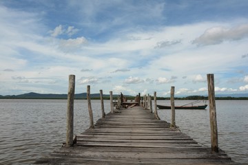 Fototapeta na wymiar Bridge in Cambodia