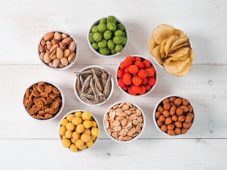 Different snacks for beer