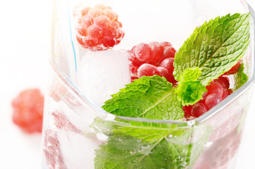 Raspberry Fruit Water with ice