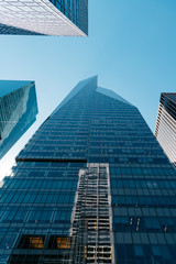 Obraz premium Low angle view of skyscrapers against sky in New York City