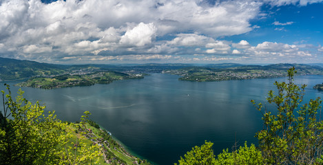 Fototapeta na wymiar Swiss, Lake Lucerne view