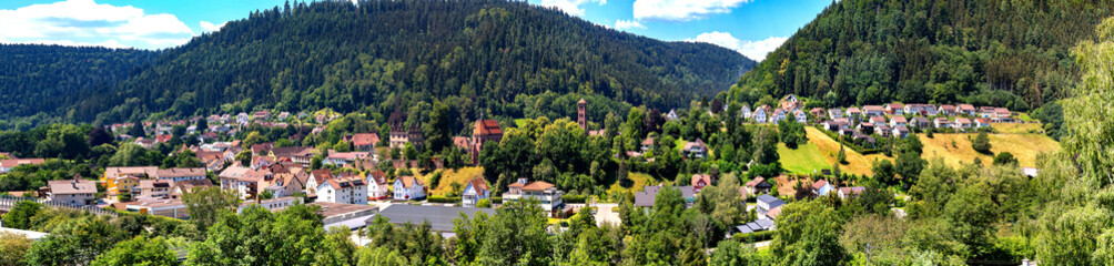 Fototapeta na wymiar Panoramablick auf Bad Hirsau, Schwarzwald