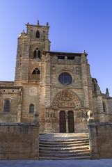Fototapeta na wymiar Iglesia de Sasamón, Burgos, España, Europa.