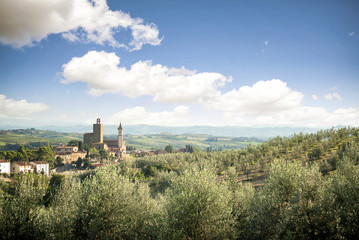 Fototapeta na wymiar Panoramic view of Vinci town in Tuscany, Italy