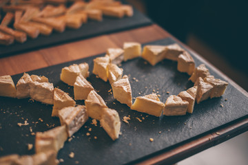 French and Italian cheese tasting with white wines.