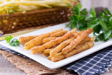 Deep fried green beans