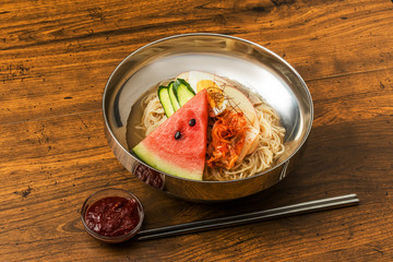 韓国北朝鮮料理　冷麺 Korea cold noodle dishes