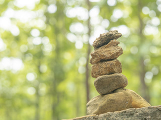 Obraz na płótnie Canvas rock stacking balanced on soft background