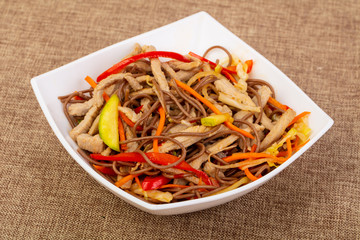Soba noodle with chicken and vegeetables