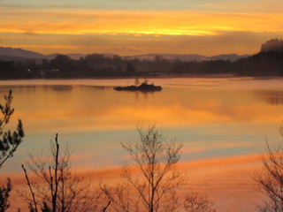 Obraz premium Sunrise over the lake...Wolflake...Os...Norway