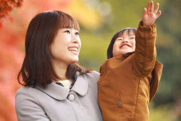 笑顔の親子