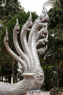Laos - Luang Prabang - Wat Pha Mahathat