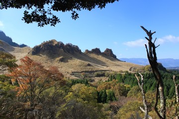 秋のラクダ山の風景