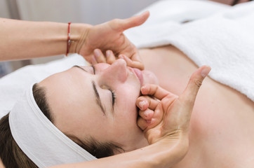 Fototapeta na wymiar relaxing face massage