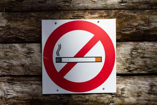 panneau interdit de fumer