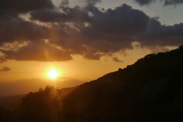 Obraz premium Sonnenuntergang über Sardinien