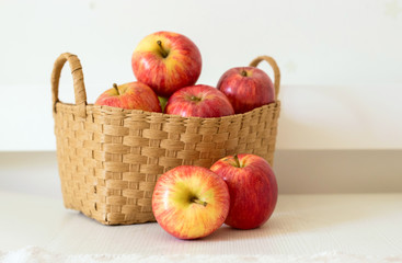 apples in a basket